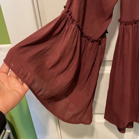 Free People Tiered Flowy Peasant Style Burgundy Blouse EUC - Picture 5 of 12